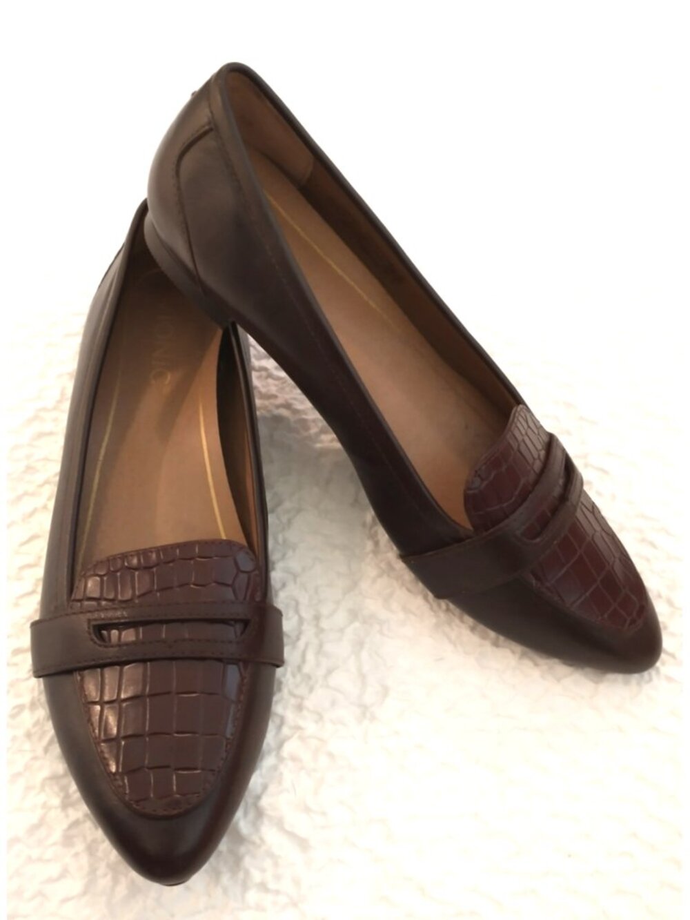 Vionic Savannah Leather Croc Print Loafers Arch Support Brown Pointed Toe - 7.5M - Picture 1 of 9